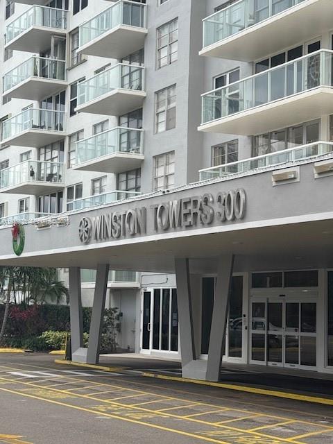 image Winston Towers 3001