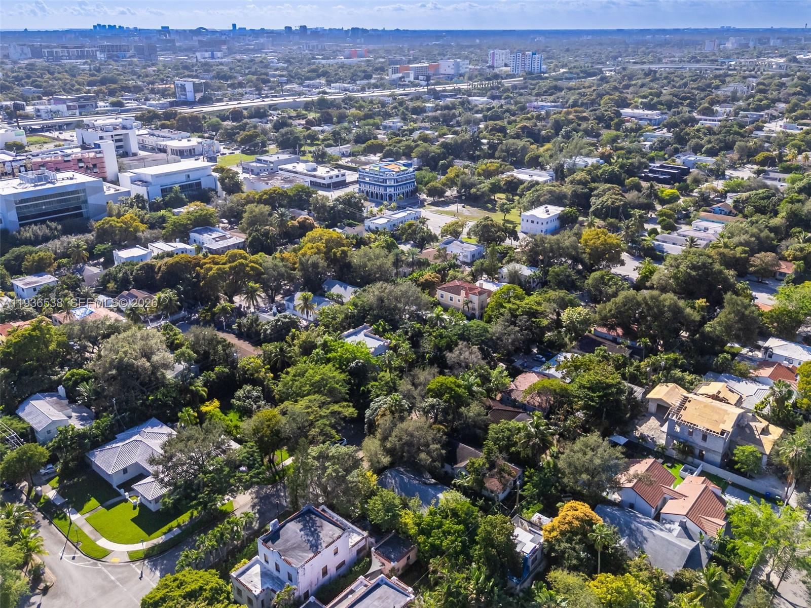 67 NE 44th St Miami, FL 33137