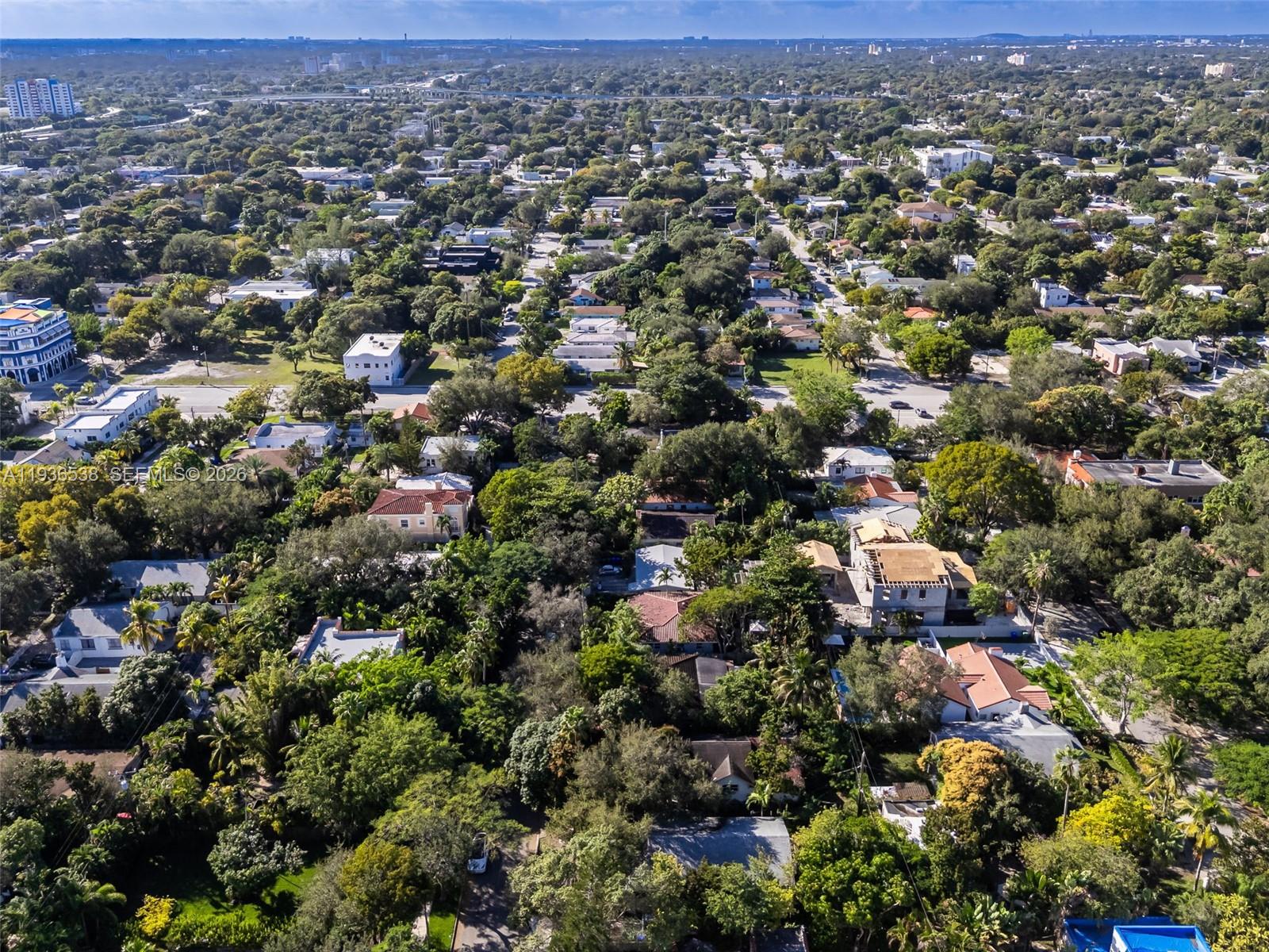 67 NE 44th St Miami, FL 33137