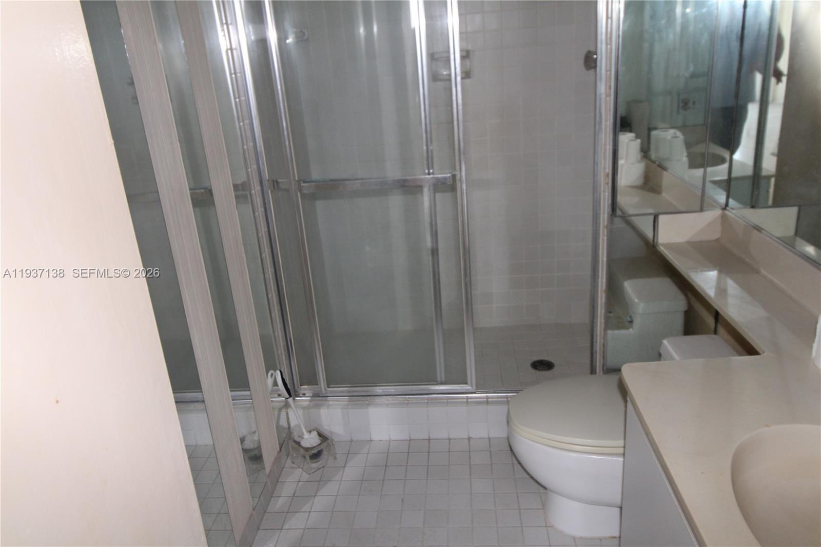 1000 Quayside Ter #1807 Miami, FL 33138