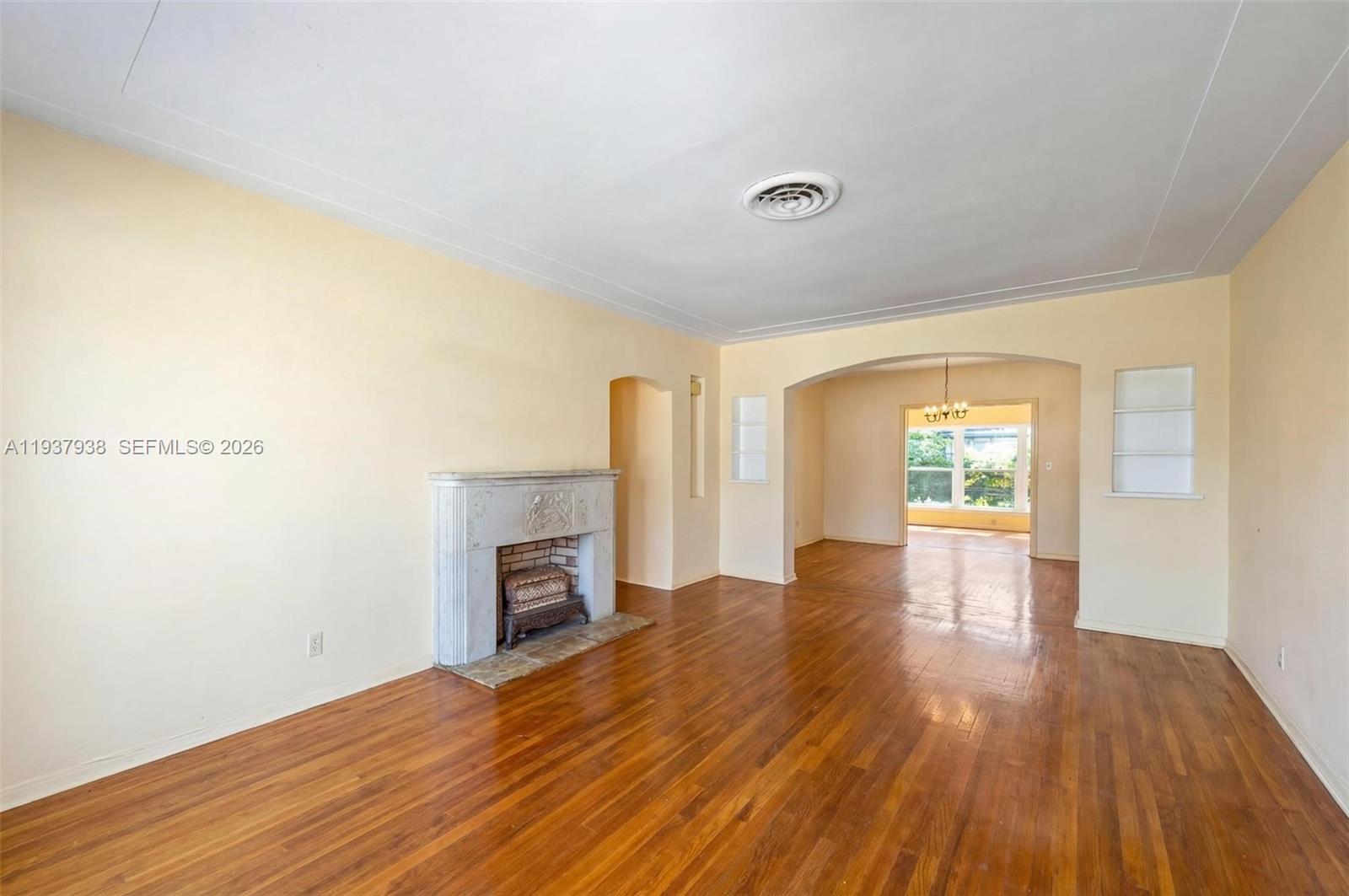 9148 Abbott Ave Surfside, FL 33154