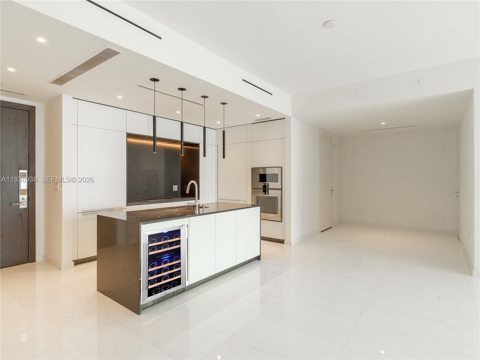 image Aston Martin Residences5