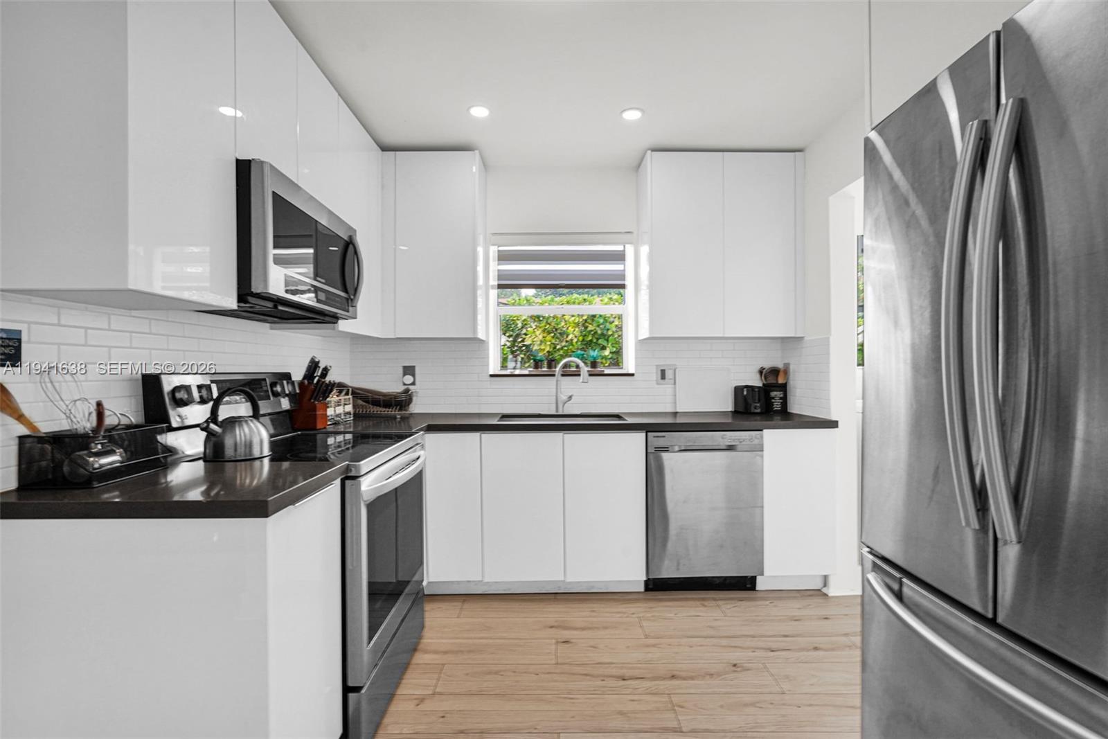 37 NW 47th St Miami, FL 33127