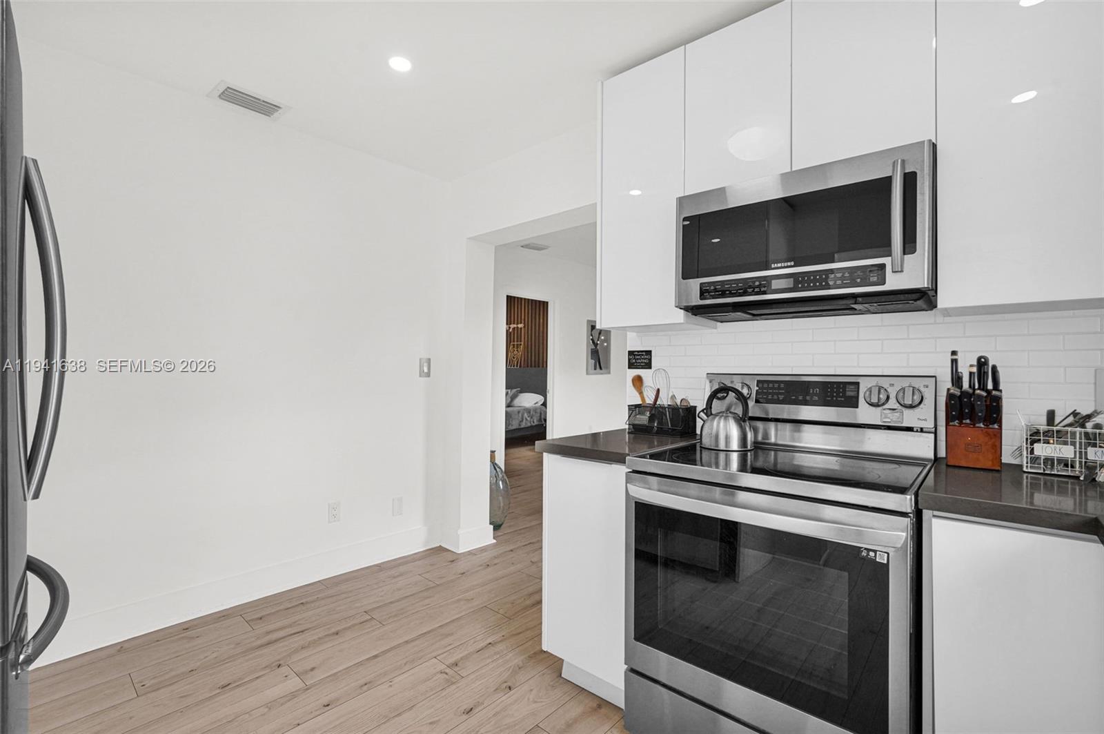 37 NW 47th St Miami, FL 33127