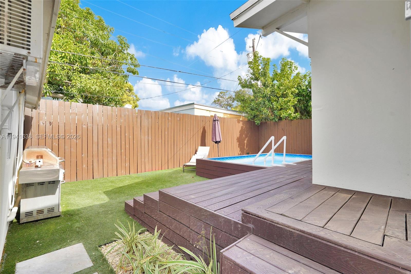 37 NW 47th St Miami, FL 33127