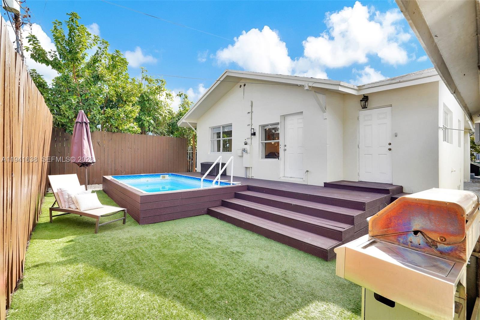 37 NW 47th St Miami, FL 33127