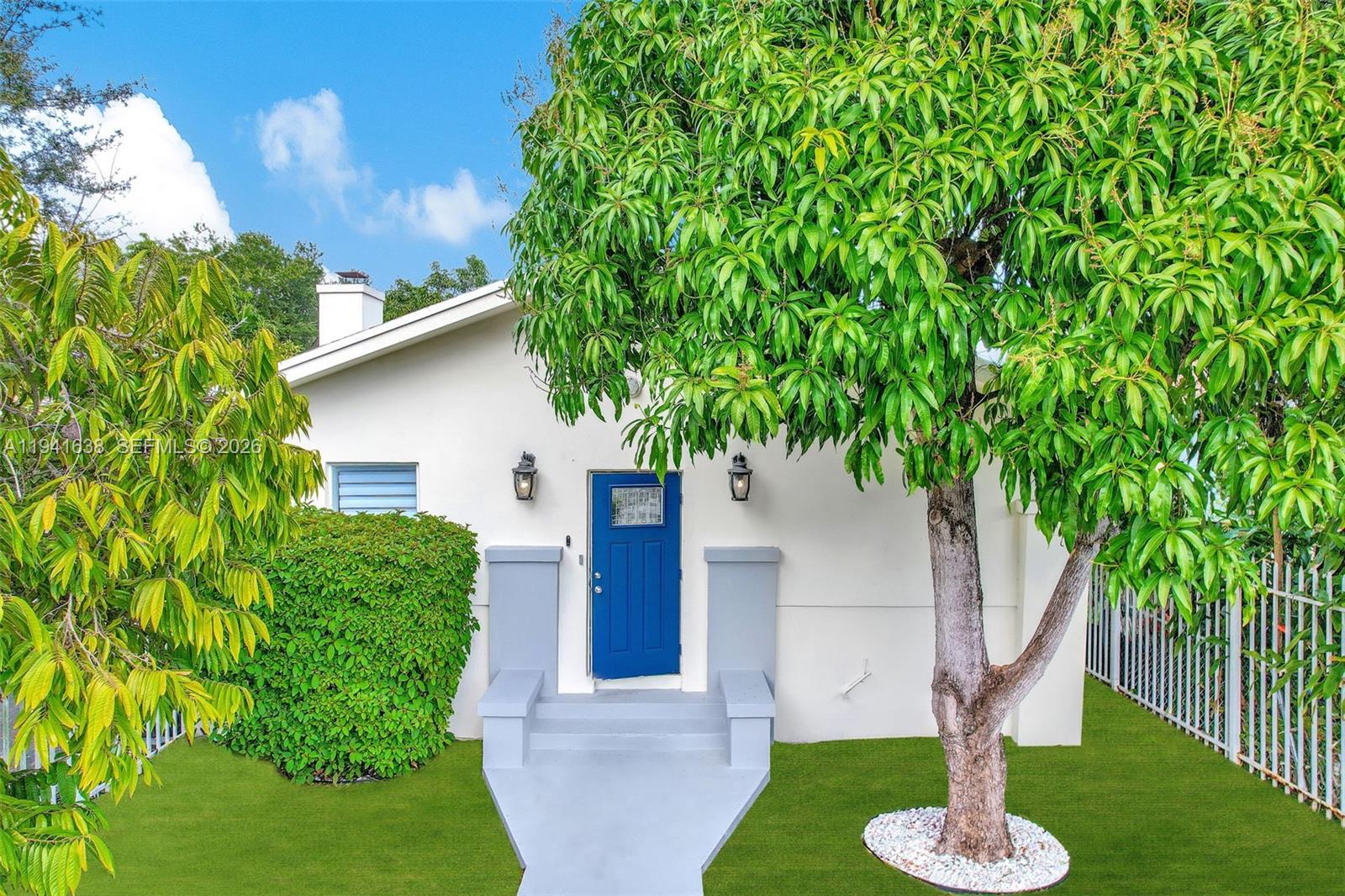 37 NW 47th St Miami, FL 33127