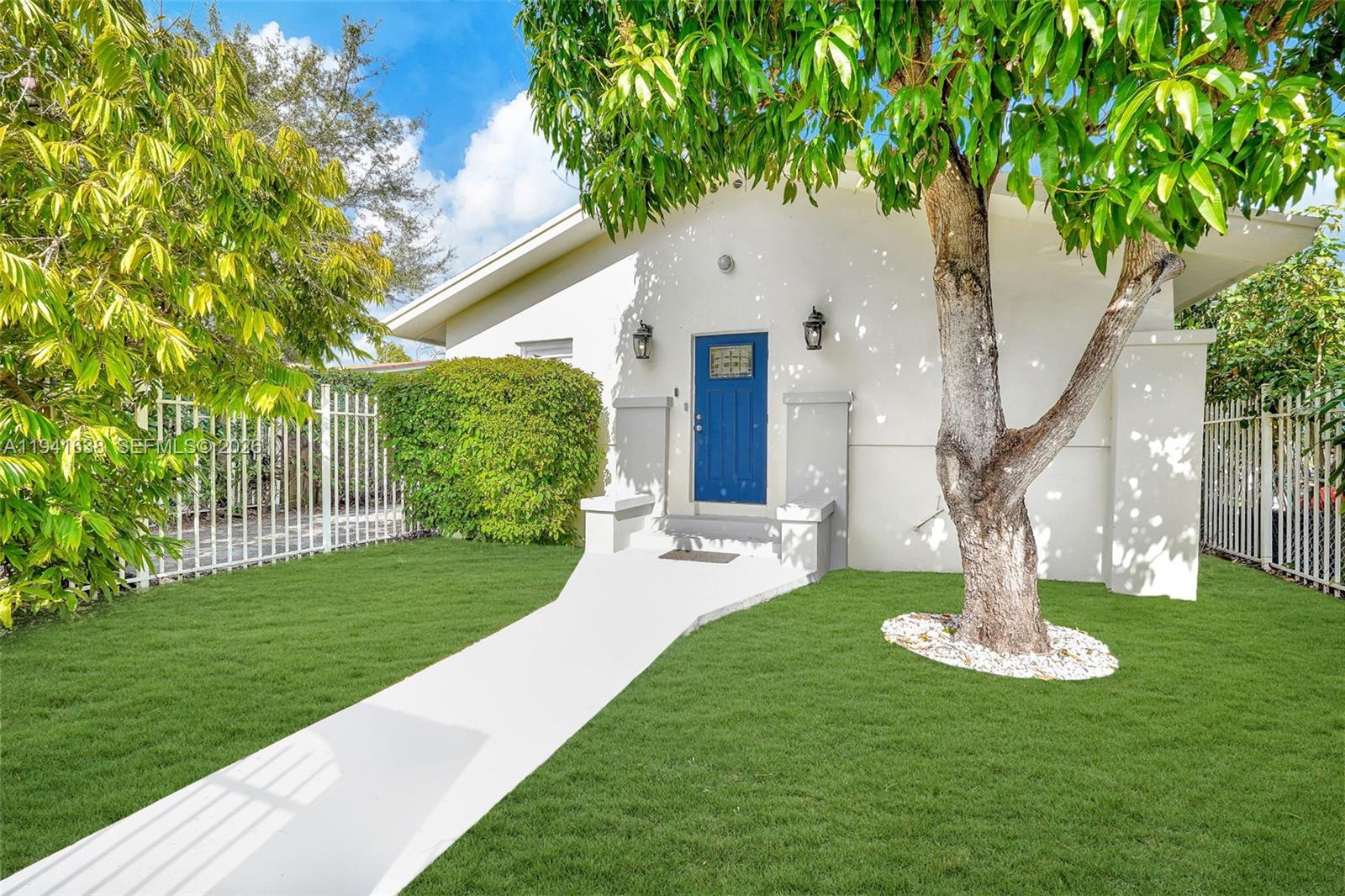 37 NW 47th St Miami, FL 33127