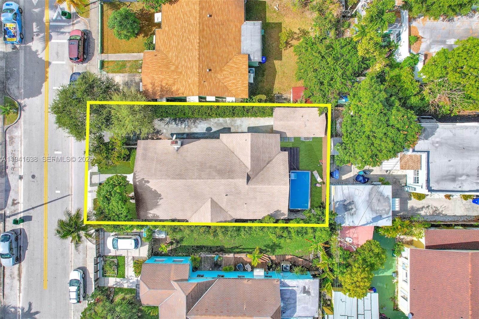 37 NW 47th St Miami, FL 33127