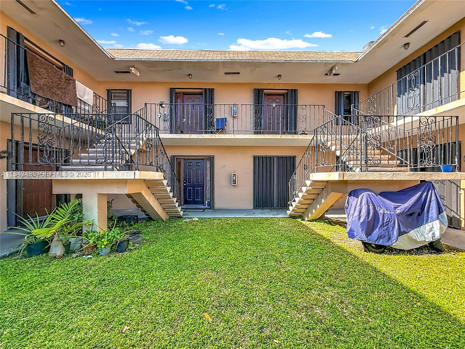 2335 NE 172nd St #3 North Miami Beach, FL 33160