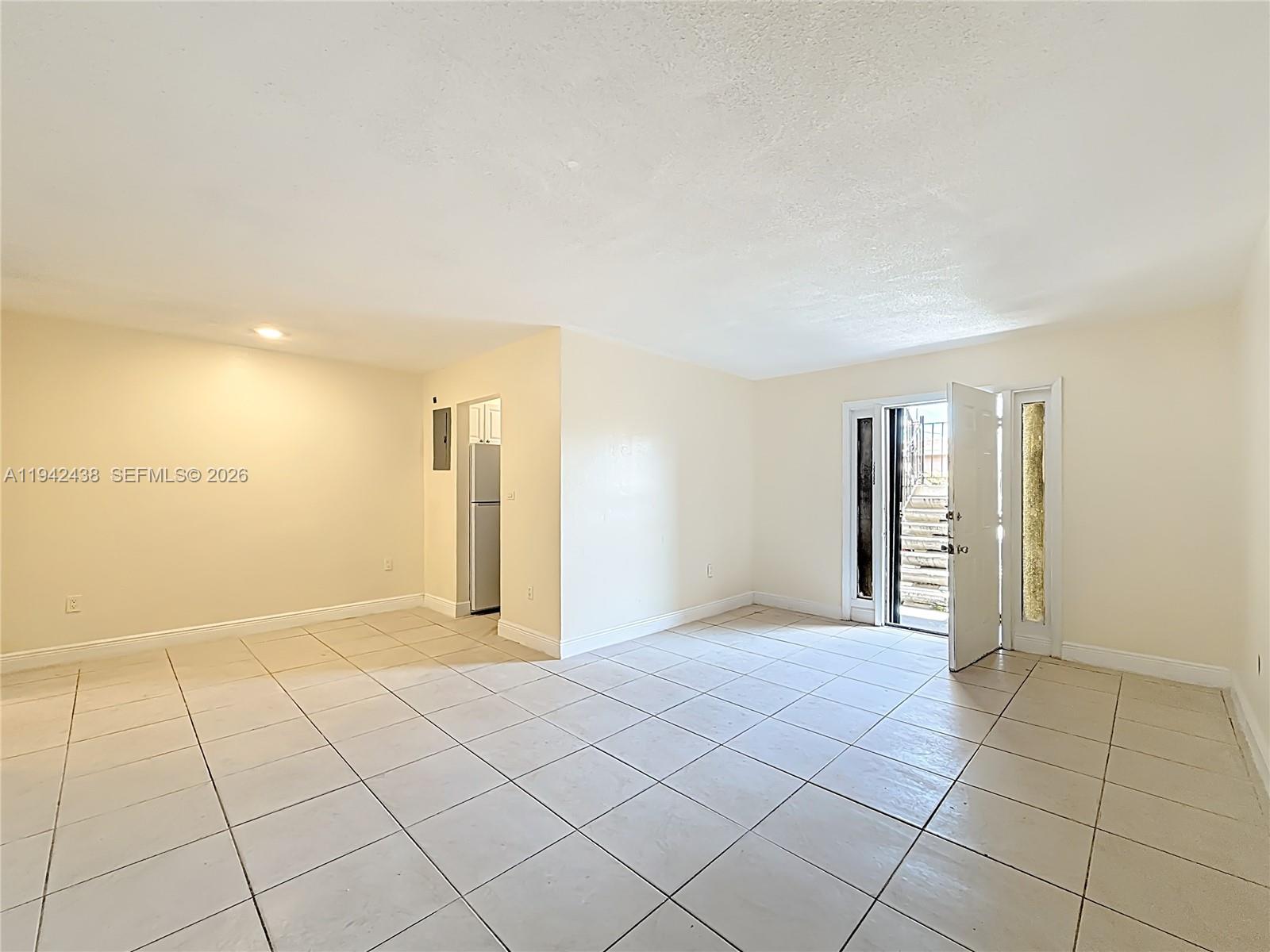 2335 NE 172nd St #3 North Miami Beach, FL 33160