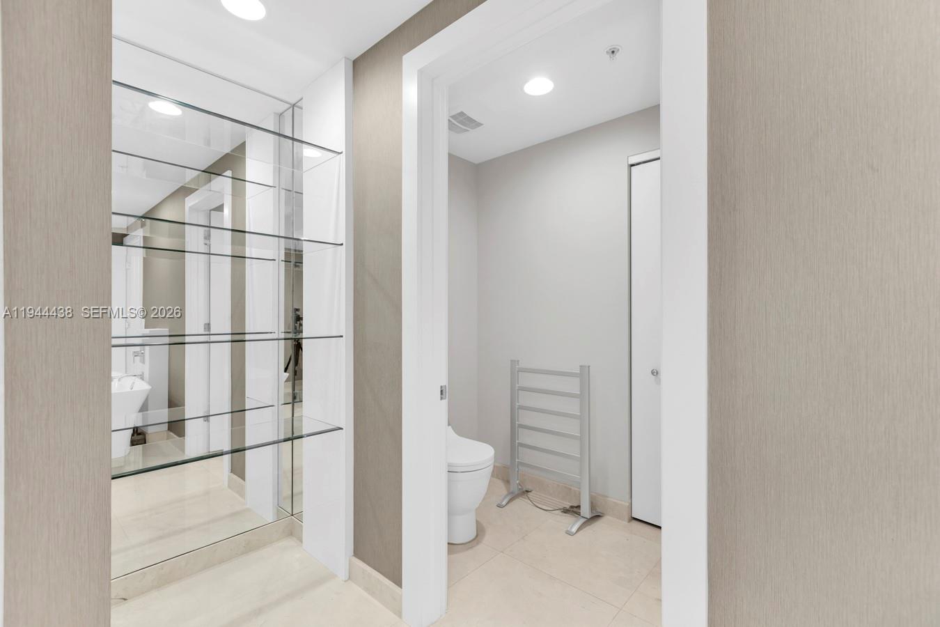 image Marina Palms North24