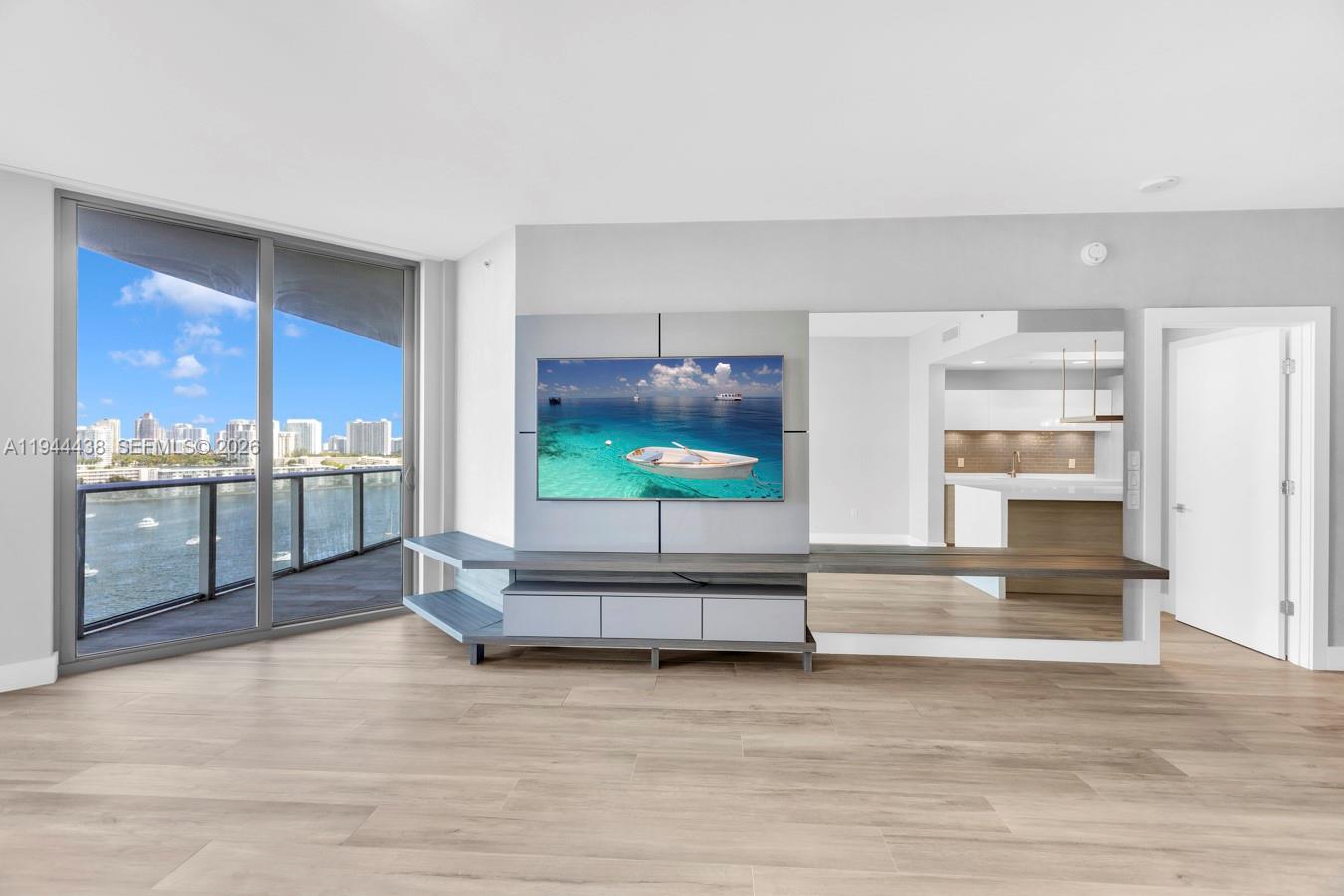 17301 Biscayne Blvd #1106 North Miami Beach, FL 33160