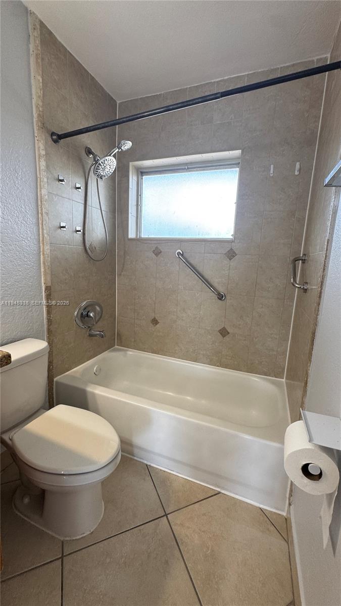 8475 SW 94th St #203E Miami, FL 33156