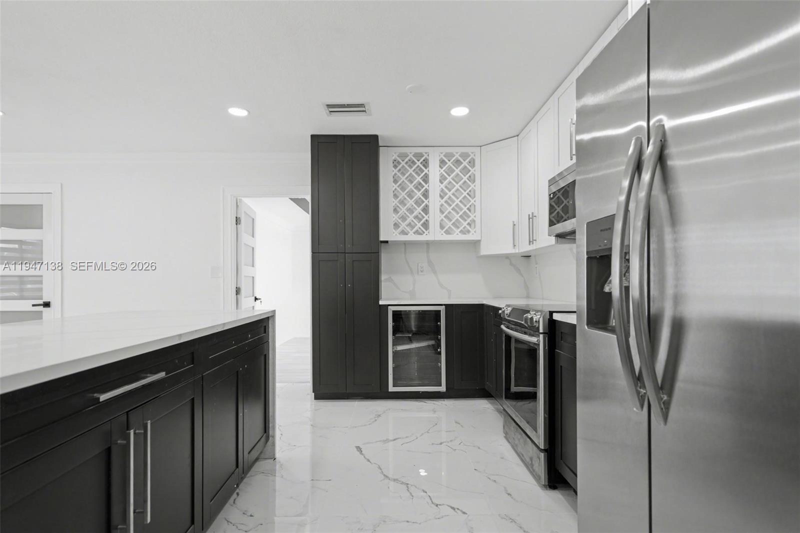 317 NW 27th St Wilton Manors, FL 33311