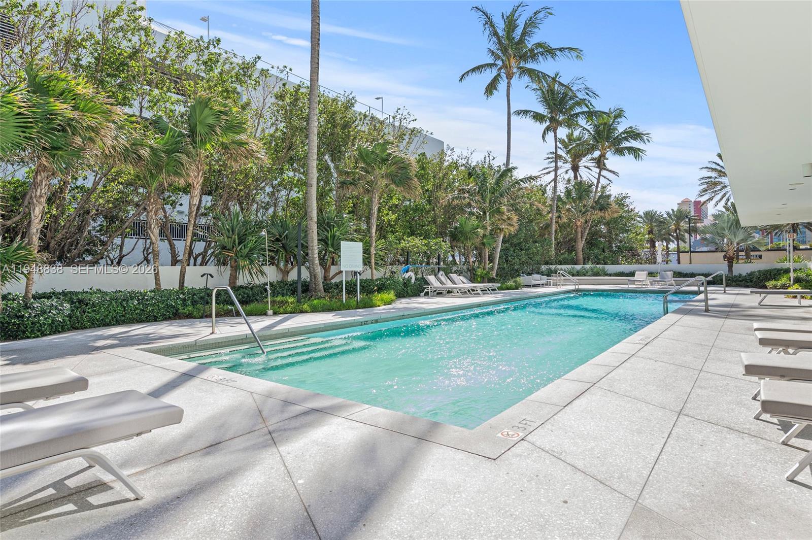16901 Collins Ave #1203 Sunny Isles Beach, FL 33160