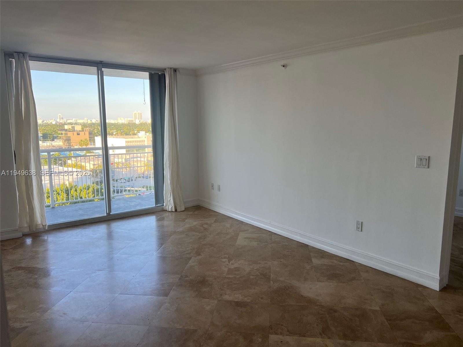 1688 West Ave #1005 Miami Beach, FL 33139