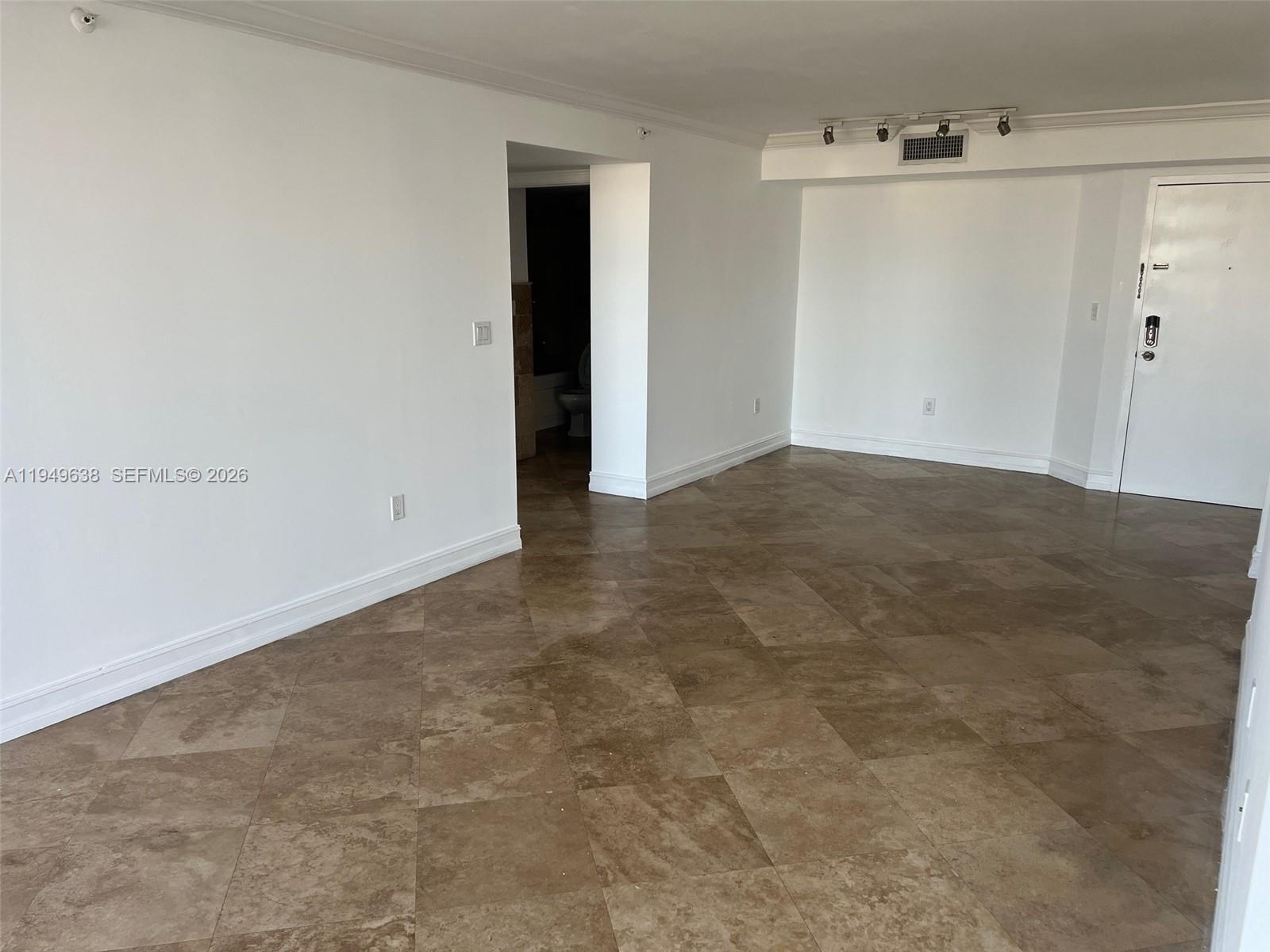 1688 West Ave #1005 Miami Beach, FL 33139