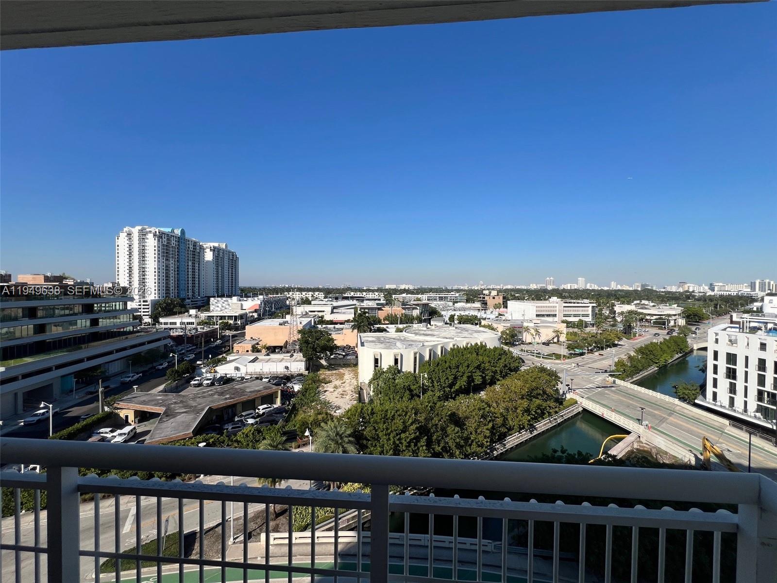 1688 West Ave #1005 Miami Beach, FL 33139