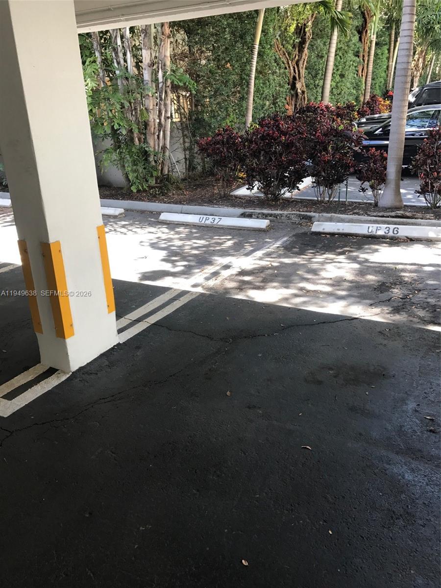 1688 West Ave #1005 Miami Beach, FL 33139