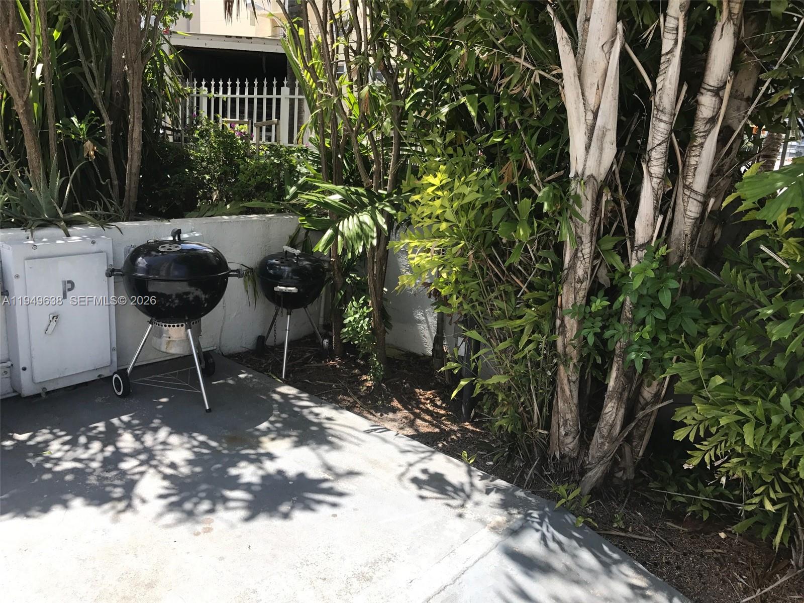 1688 West Ave #1005 Miami Beach, FL 33139