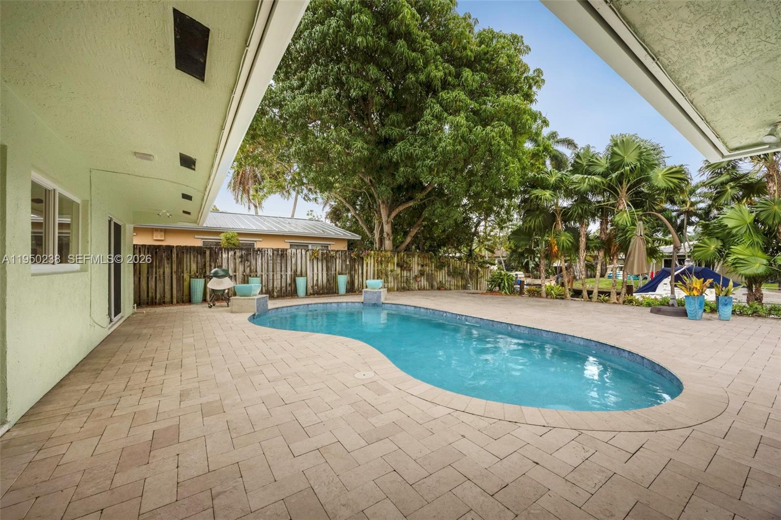 1734 W Las Olas Blvd Fort Lauderdale, FL 33312