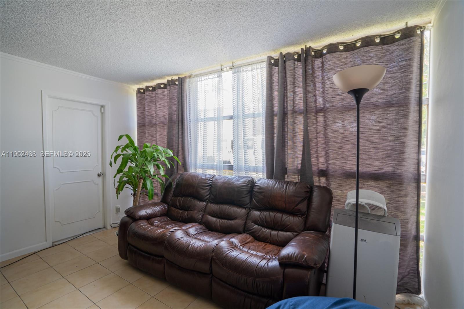 2101 Atlantic Shores Blvd #120 Hallandale Beach, FL 33009