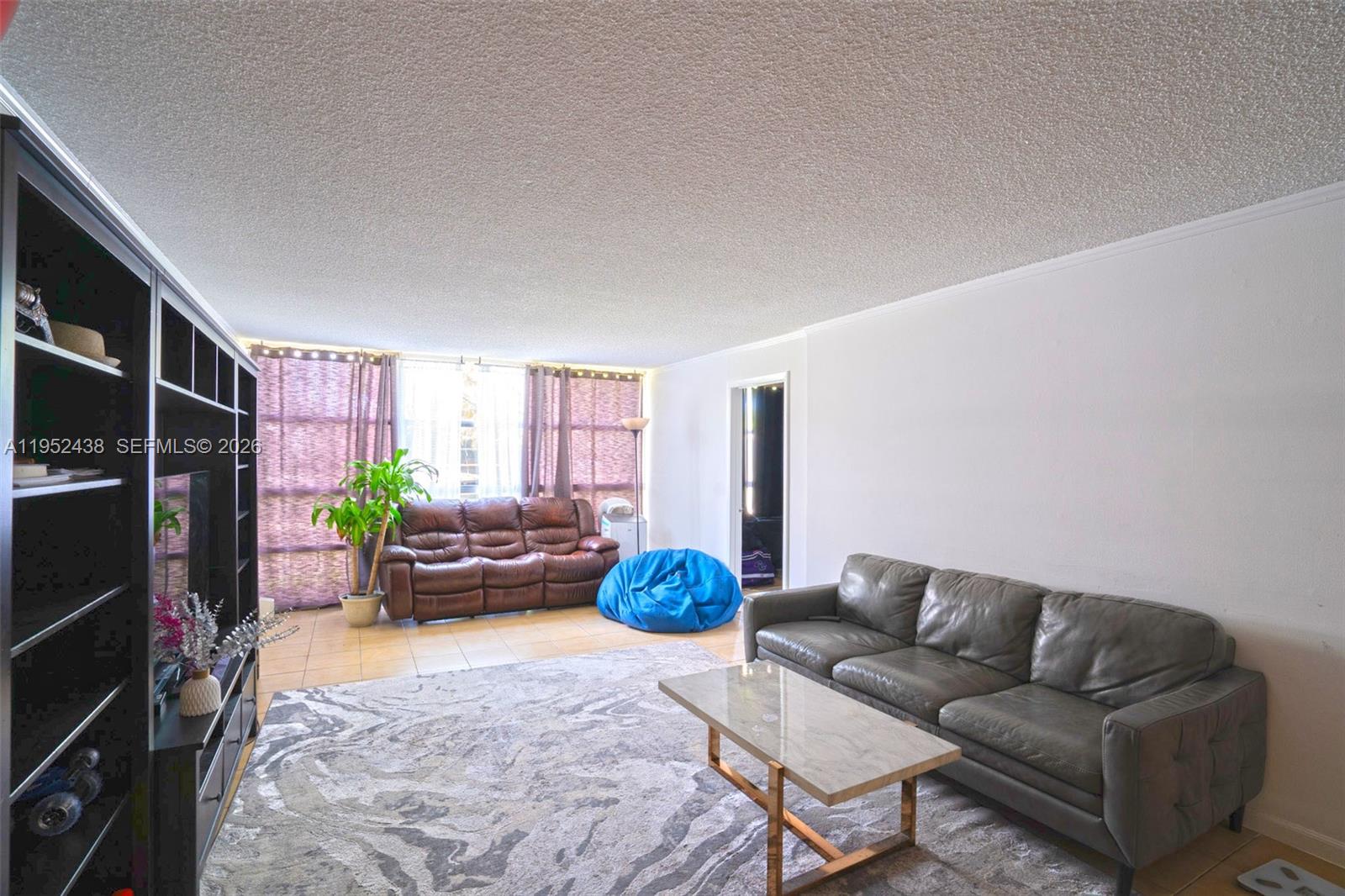 2101 Atlantic Shores Blvd #120 Hallandale Beach, FL 33009