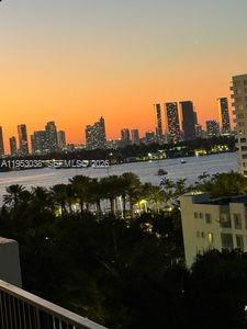 1345 West Ave #903 Miami Beach, FL 33139