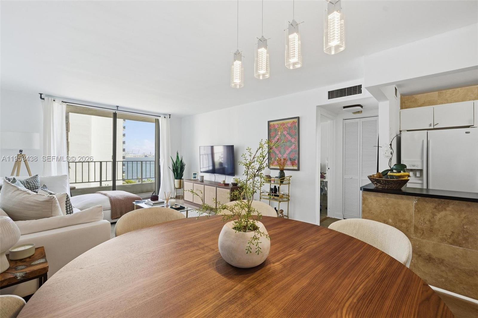 image Brickell Harbour5