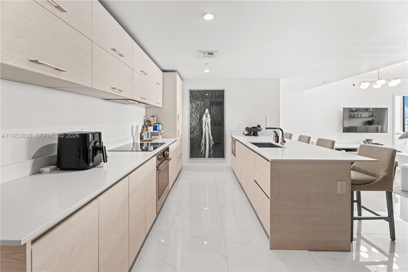 image Dua Miami (SLS Brickell)2