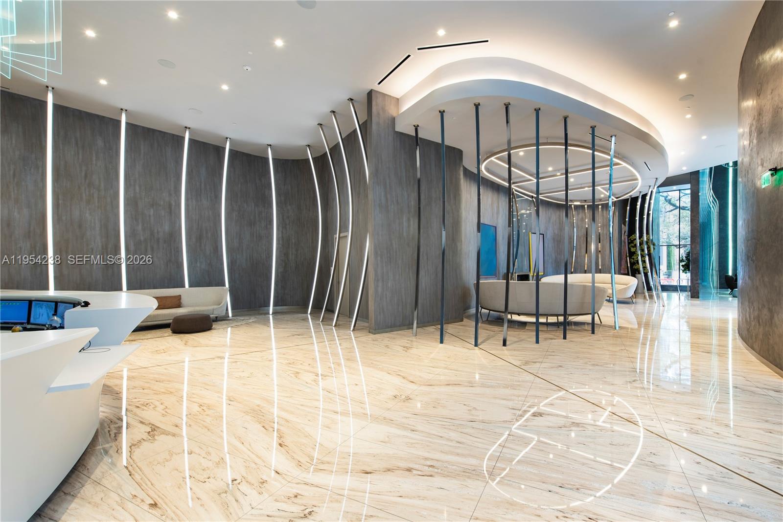 1000 Brickell Plz #2411