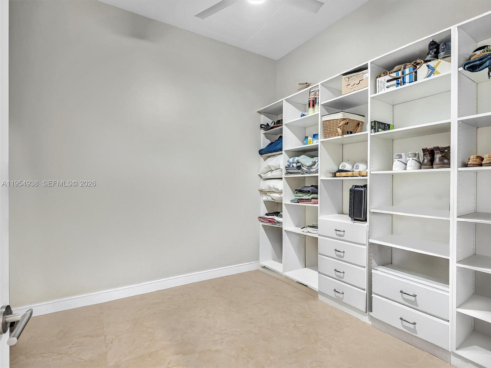 image Uptown Marina Lofts20