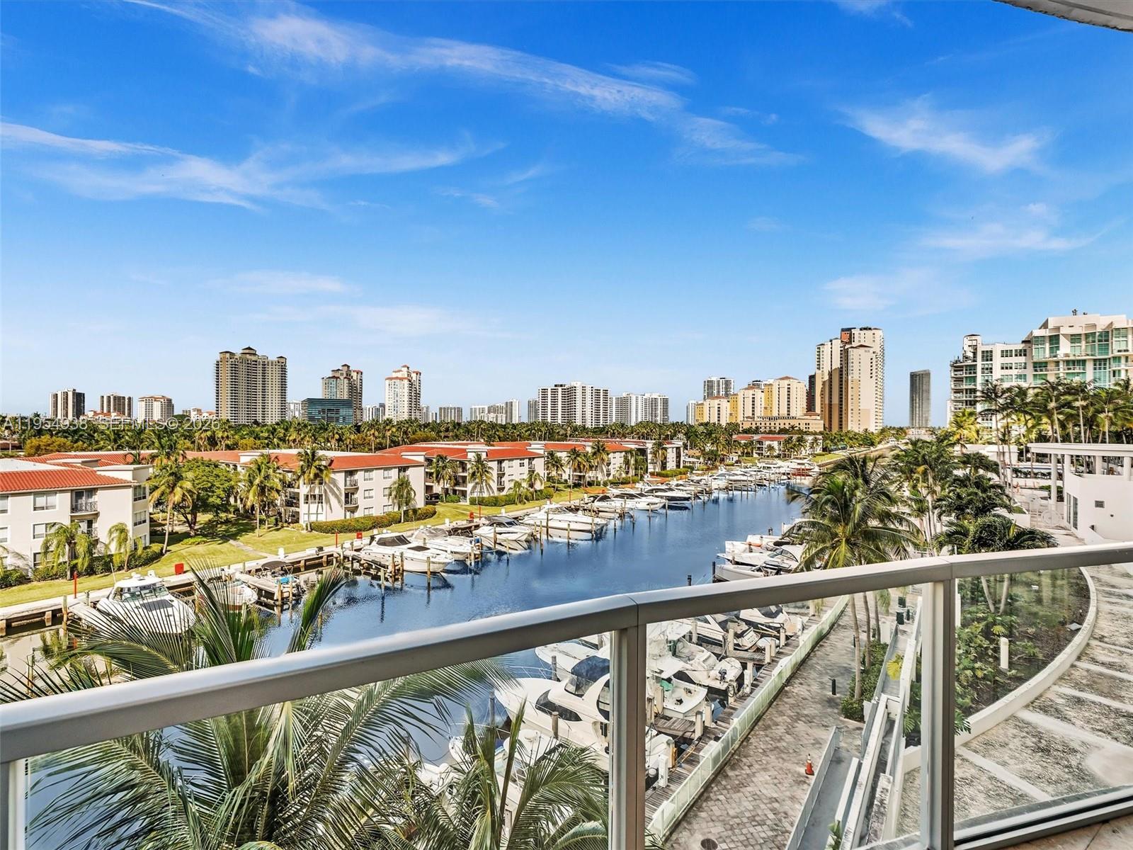 image Uptown Marina Lofts25