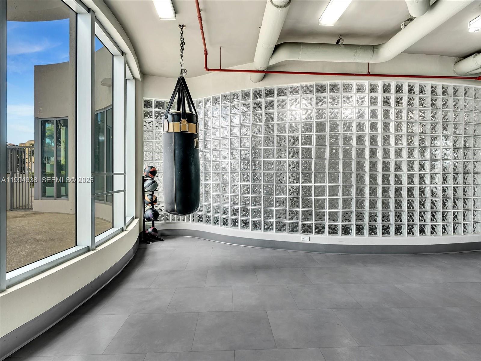 image Uptown Marina Lofts39