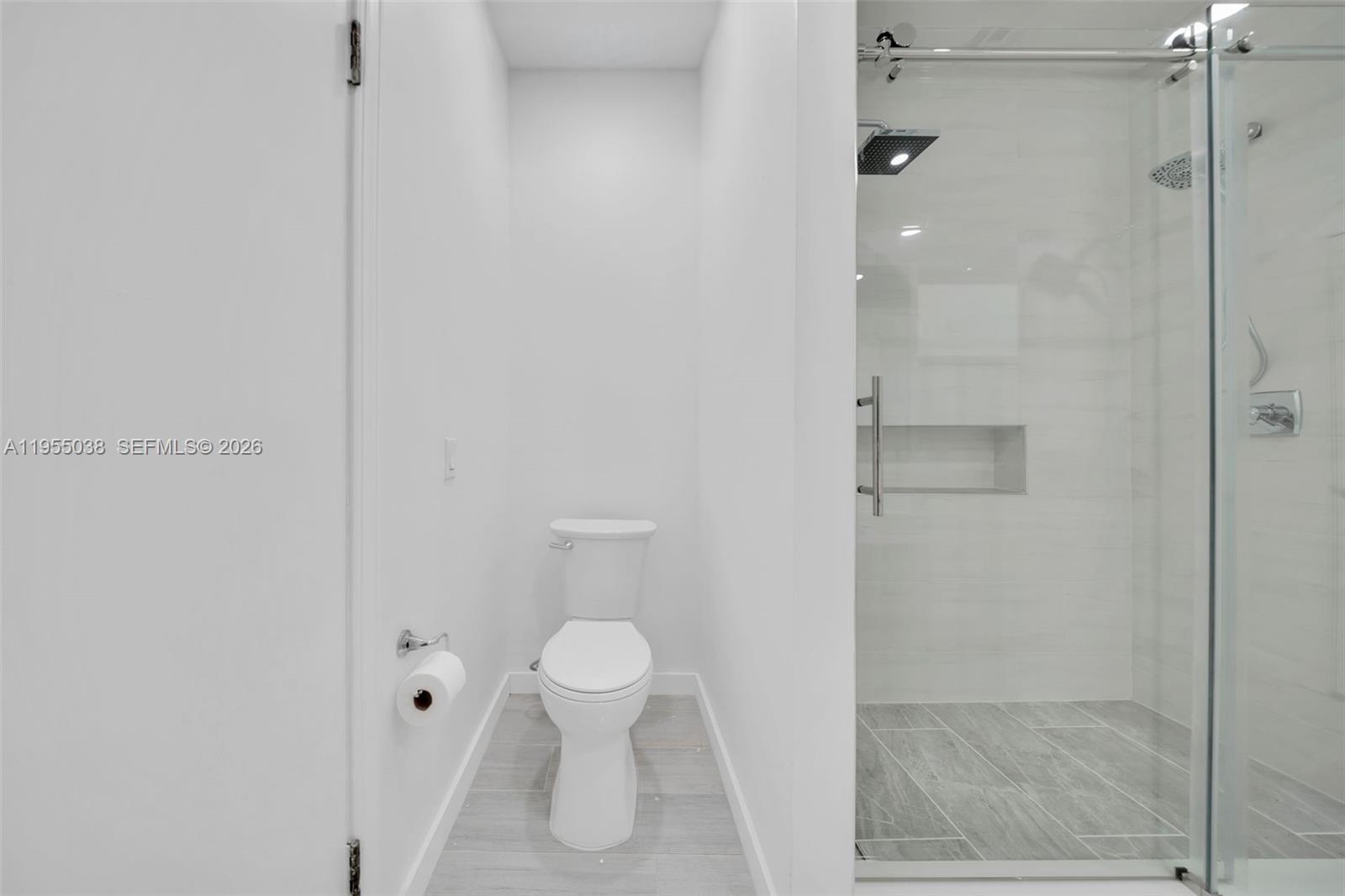 520 Morningside Dr Miami Springs, FL 33166