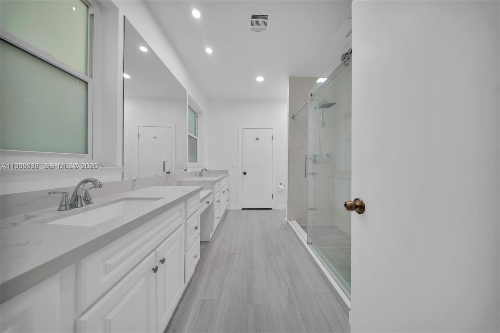 520 Morningside Dr Miami Springs, FL 33166