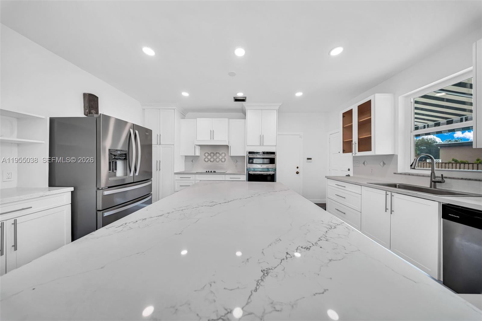 520 Morningside Dr Miami Springs, FL 33166