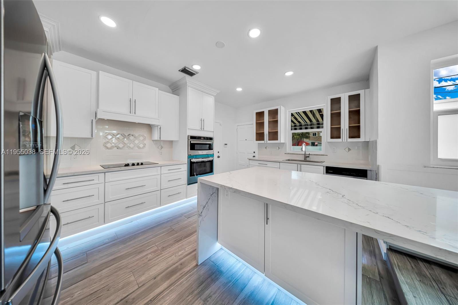 520 Morningside Dr Miami Springs, FL 33166