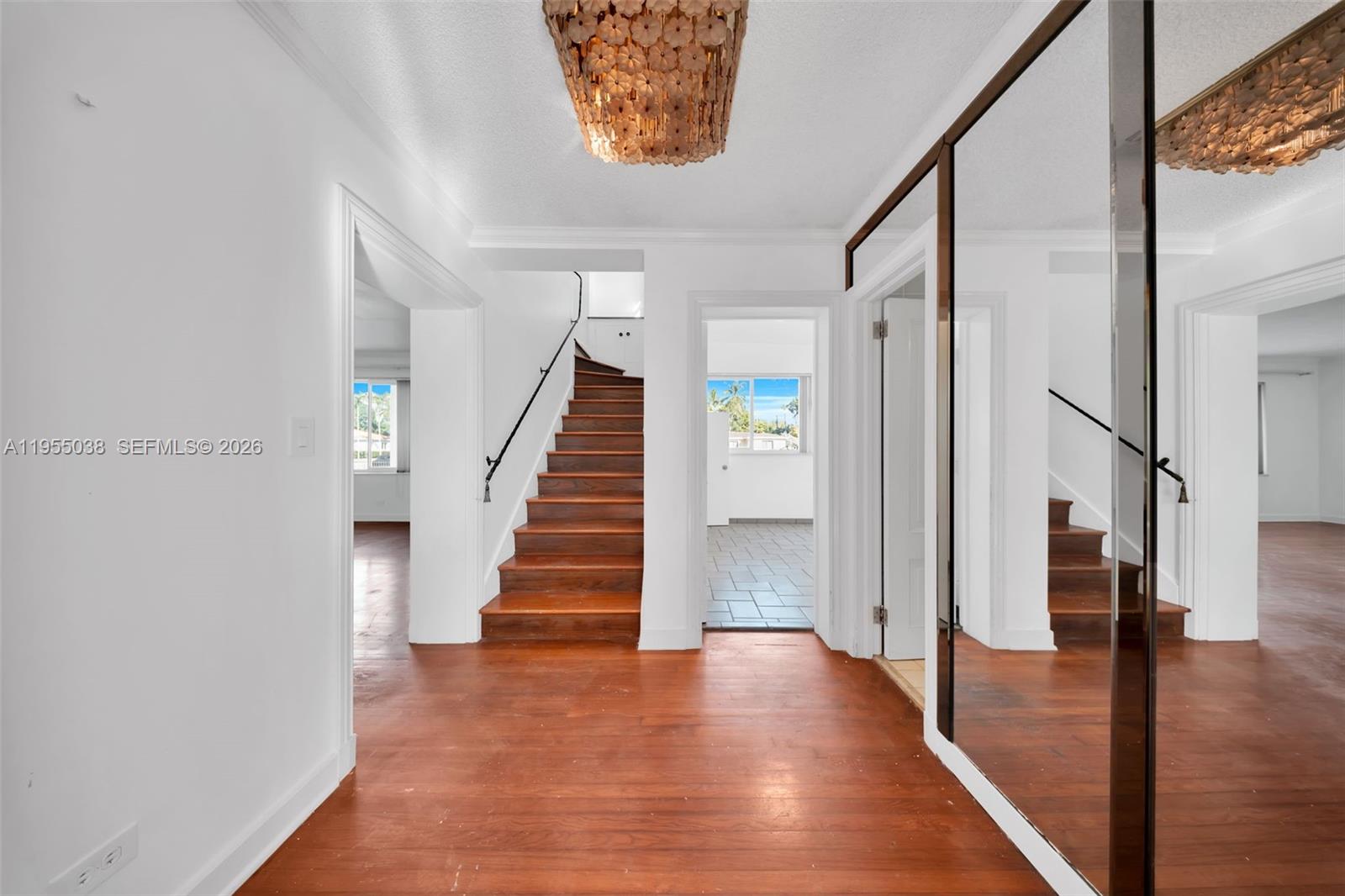 520 Morningside Dr Miami Springs, FL 33166