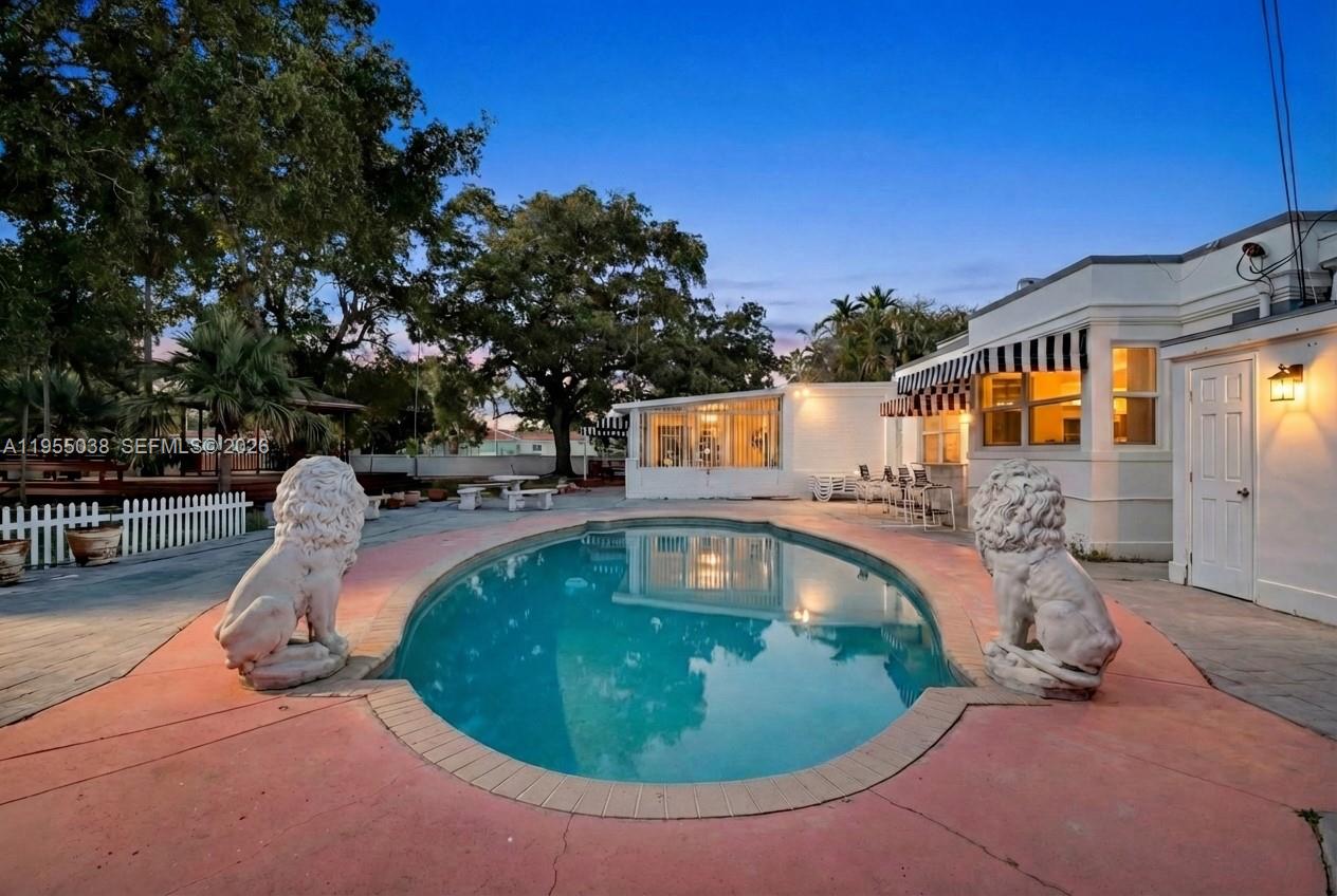 520 Morningside Dr Miami Springs, FL 33166