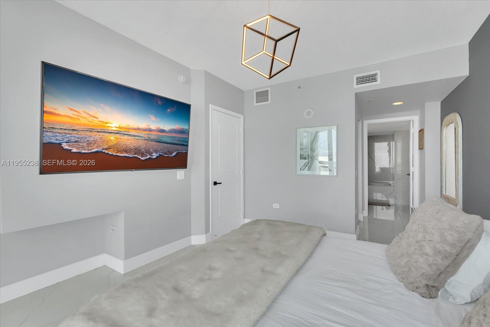 image Platinum Condominium14