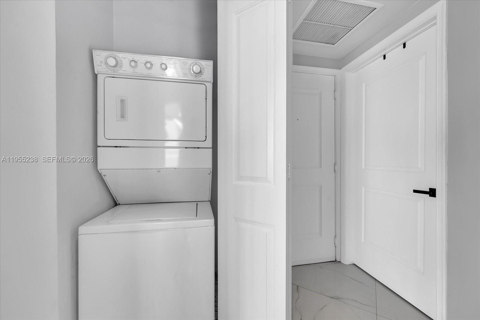 image Platinum Condominium18