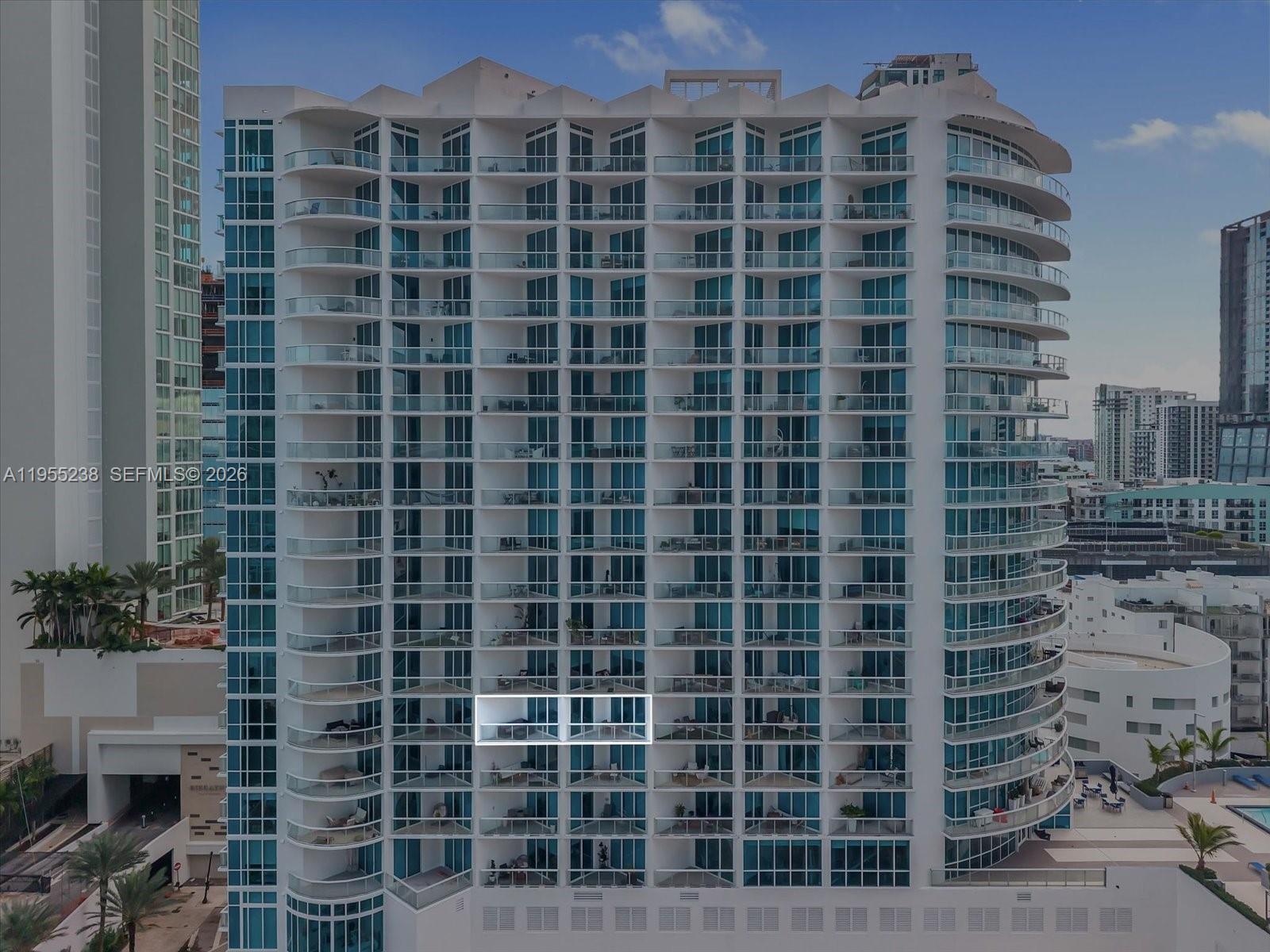 image Platinum Condominium23