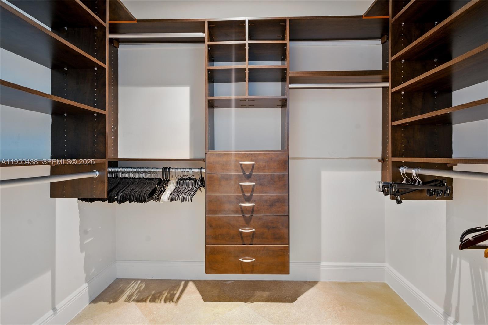 image The Carillon South Tower25