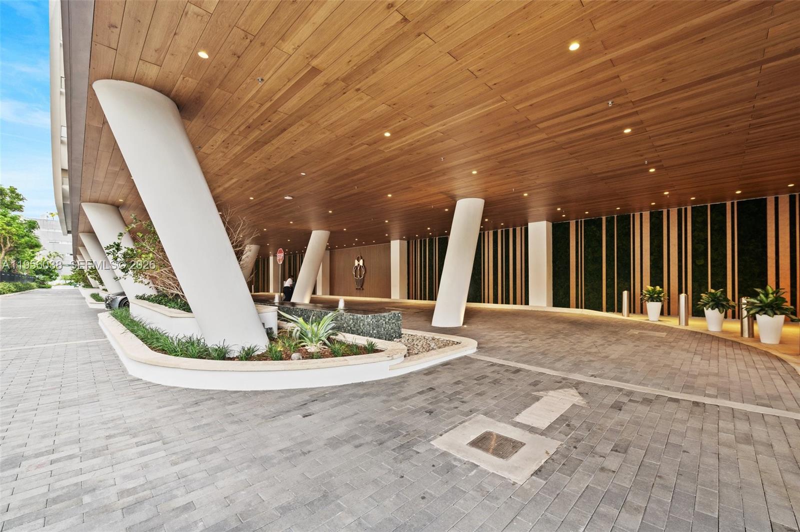 image Mr. C Bayshore Residences39