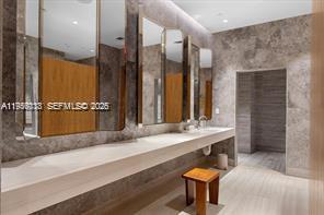 image Mr. C Bayshore Residences42