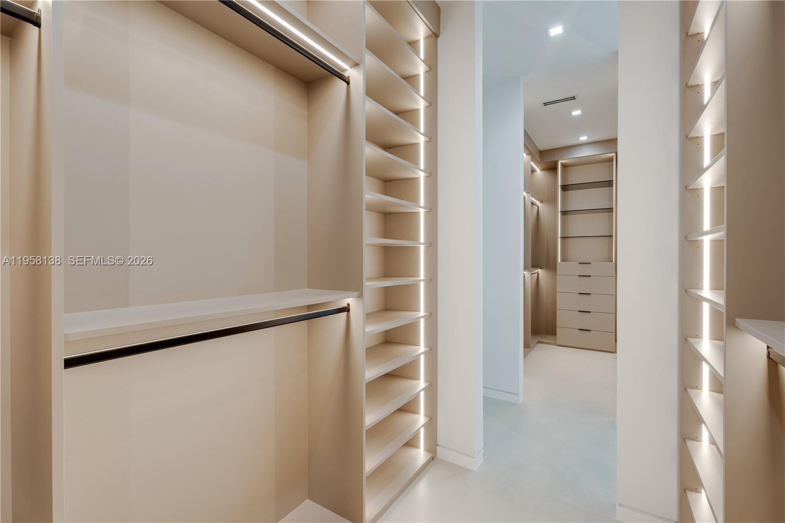 11000 SW 120th St Miami, FL 33176