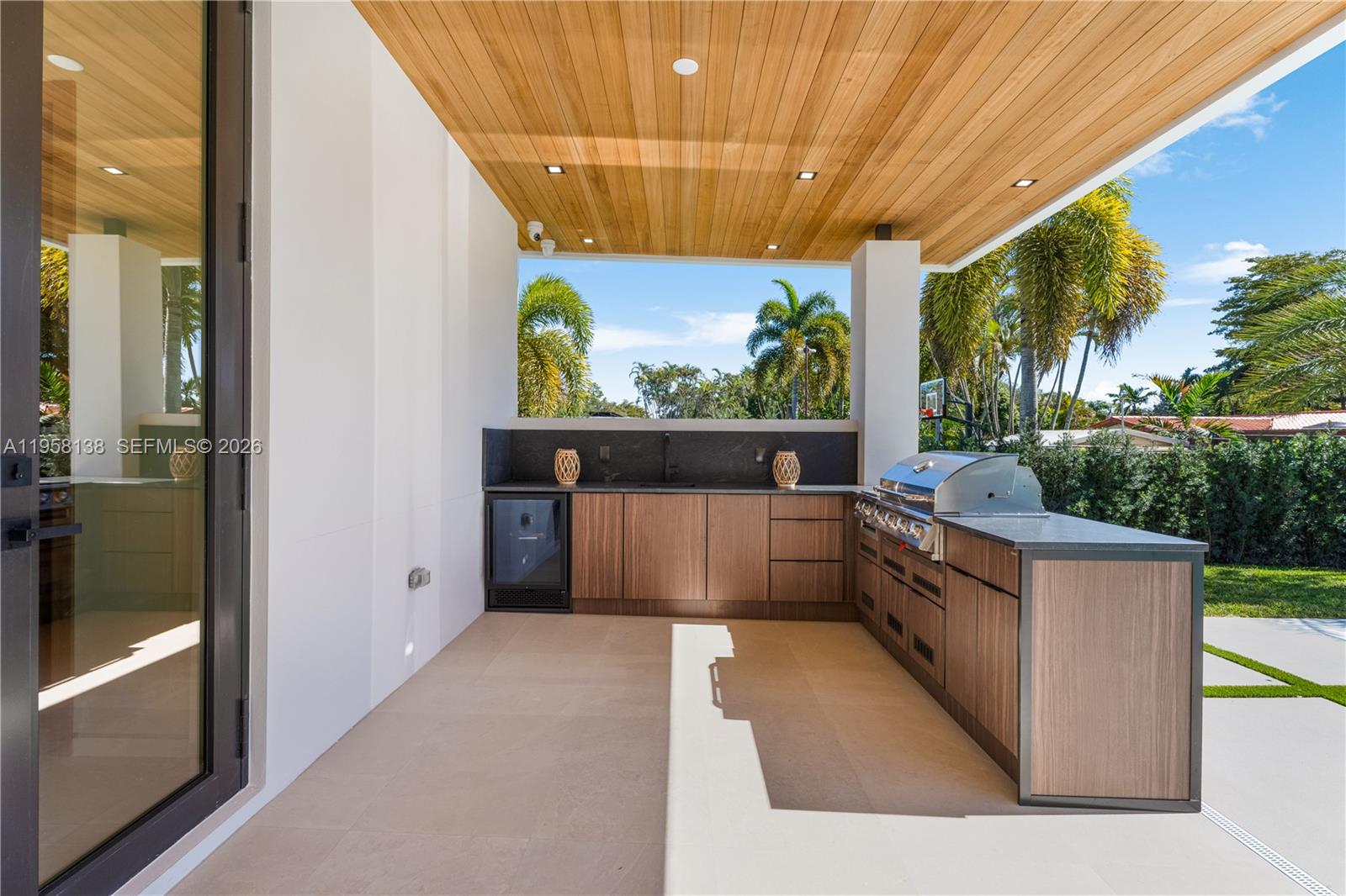 11000 SW 120th St Miami, FL 33176