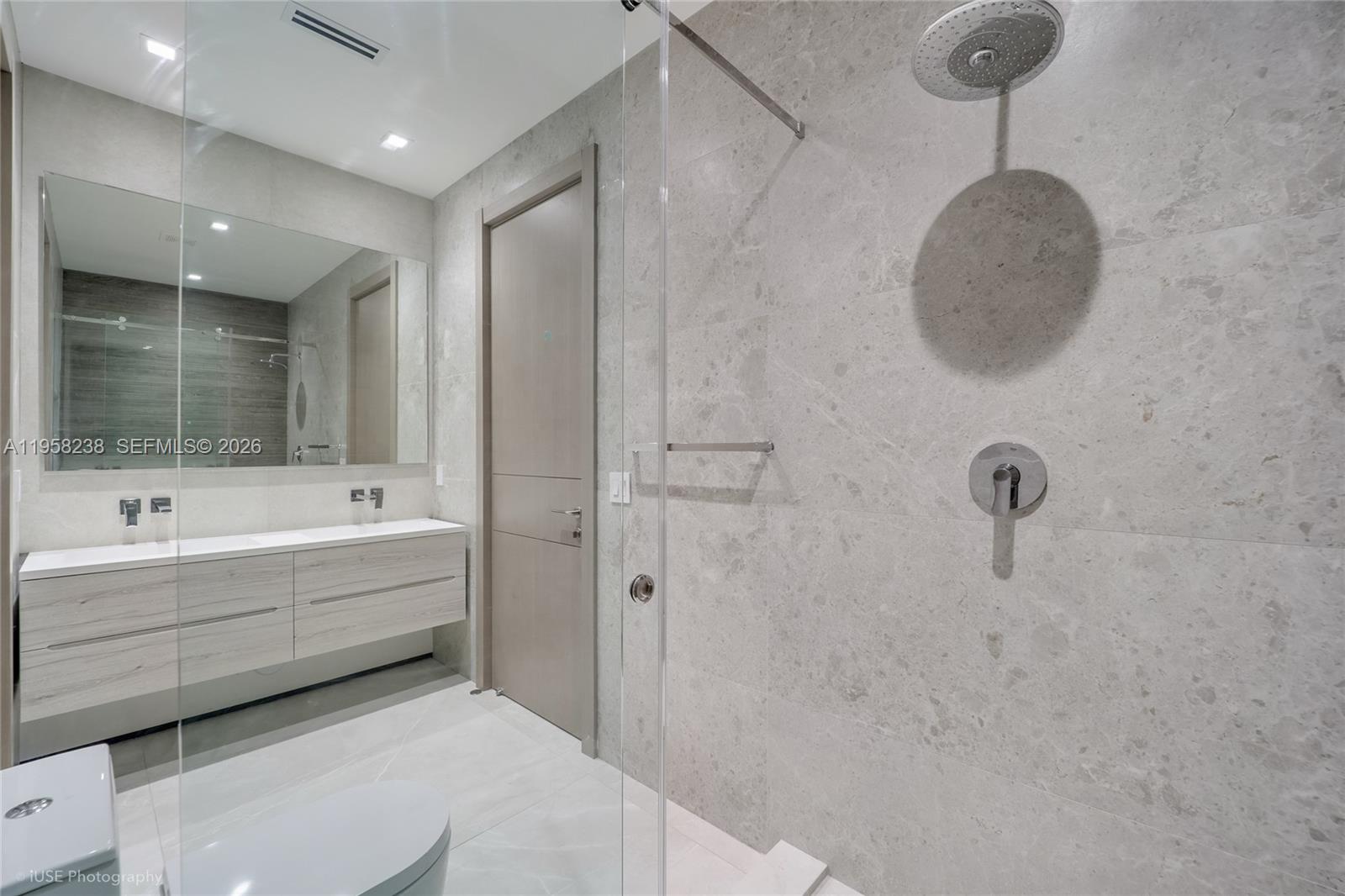 5825 Alton Rd Miami Beach, FL 33140